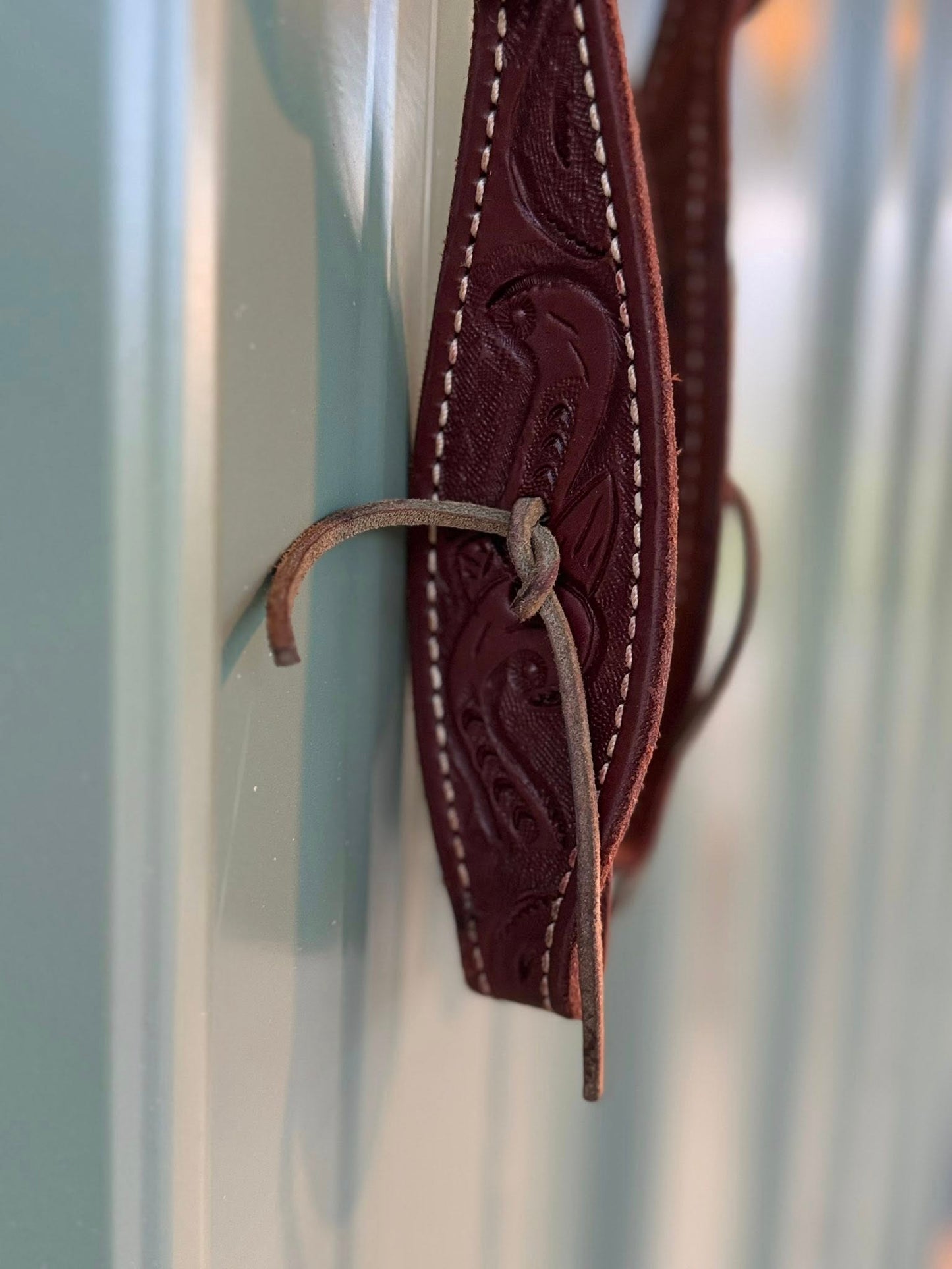 Cowboy Split One Ear Headstall – Hand Tooled Swirl Pattern