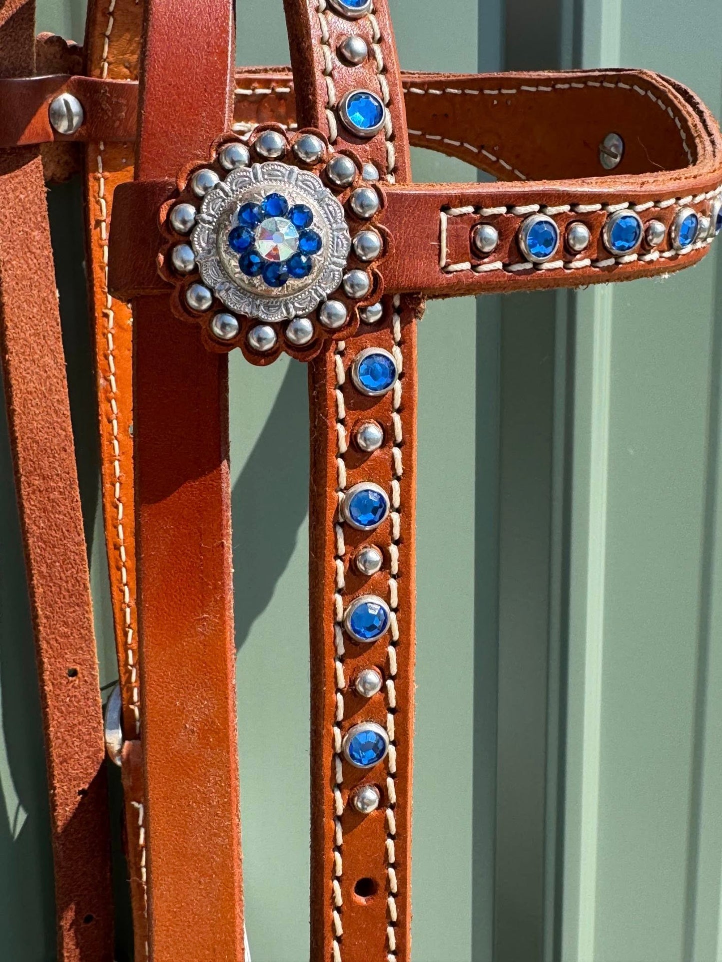 Blue Crystal Show Browband Headstall – 5/8" Double-Stitched Leather, Paddle Cheeks, Stainless Hardware