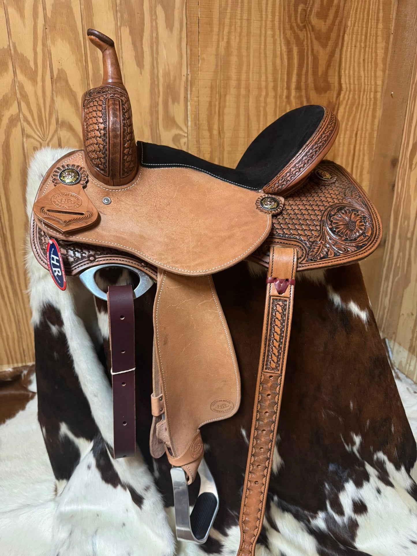 HR Barrel Saddle